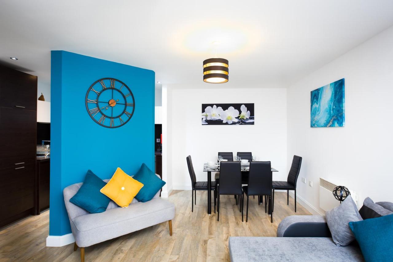 Absolute Stays On Essex - Chinatown - Hippodrome - Alexandra Theatre - Bull Ring - The Rep - B'Ham Intl Airport - Free Wifi - Free Parking - Contractors - Corporates Birmingham Bagian luar foto